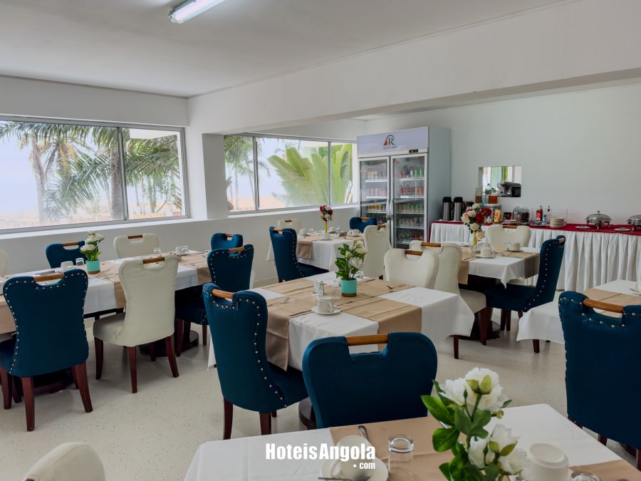 Hotel Ritz Sumbe - Image 16